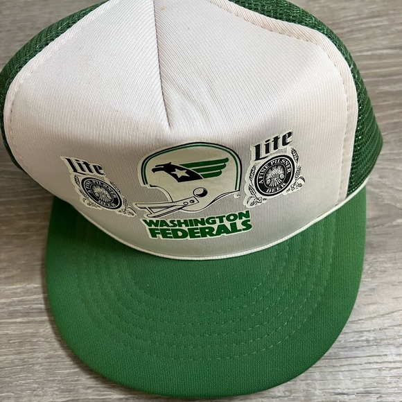 Vintage WASHINGTON FEDERALS USFL Football Snapback Trucker Hat Cap Miller Lite - Picture 1 of 2